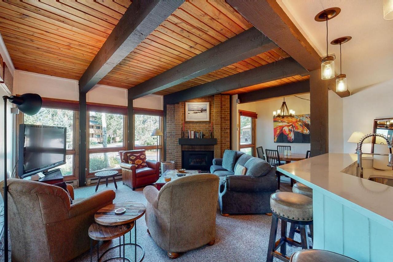 The Lodge At Steamboat By Vacasa Steamboat Springs Room photo